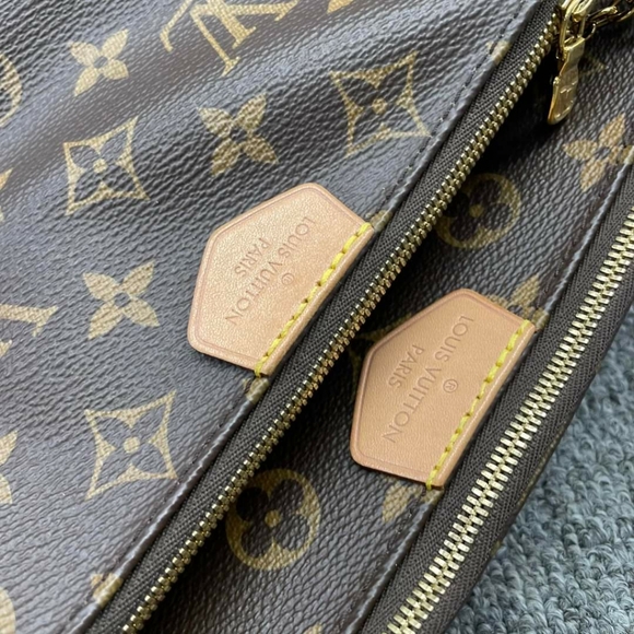 100% Authentic LOUIS VUITTON Multi Pochette Accessories W/P Monogram Bag - Picture 3 of 15